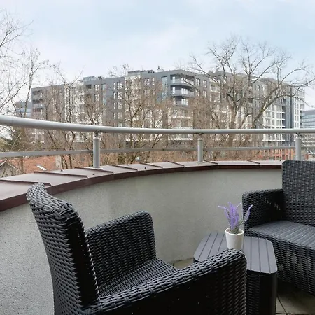 Cystersow Cracow By Renters Apartmán *