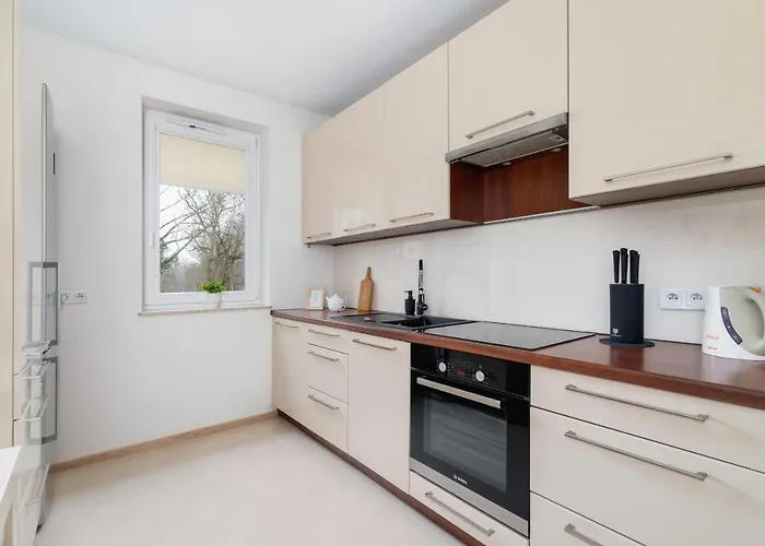 Cystersow Cracow By Renters *